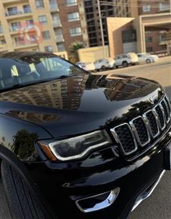 جيب جراند شيروكي